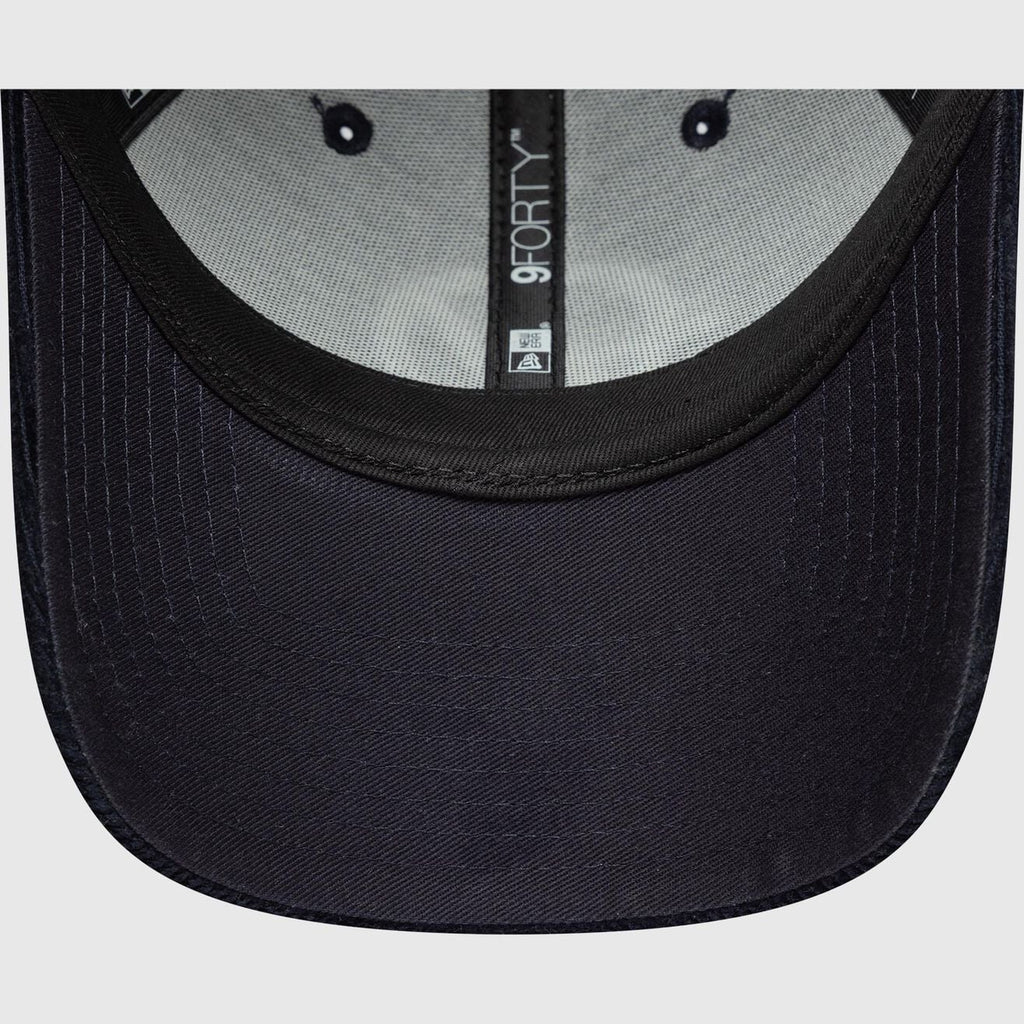 Haas F1 Team New Era Cord Cap